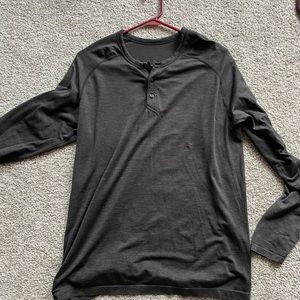 lululemon long sleeve henley